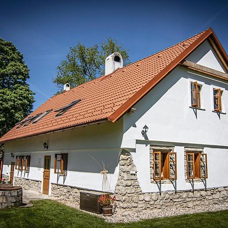 Chalupa Novy Vojirov Cp. 27 Nová Bystřice Eksteriør billede